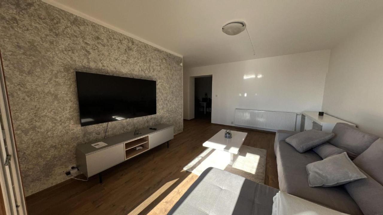 2 Room Apartment - V Blizkosti Nizkych Tatier 406, Apartmany Liptov Liptovský Mikuláš Екстериор снимка