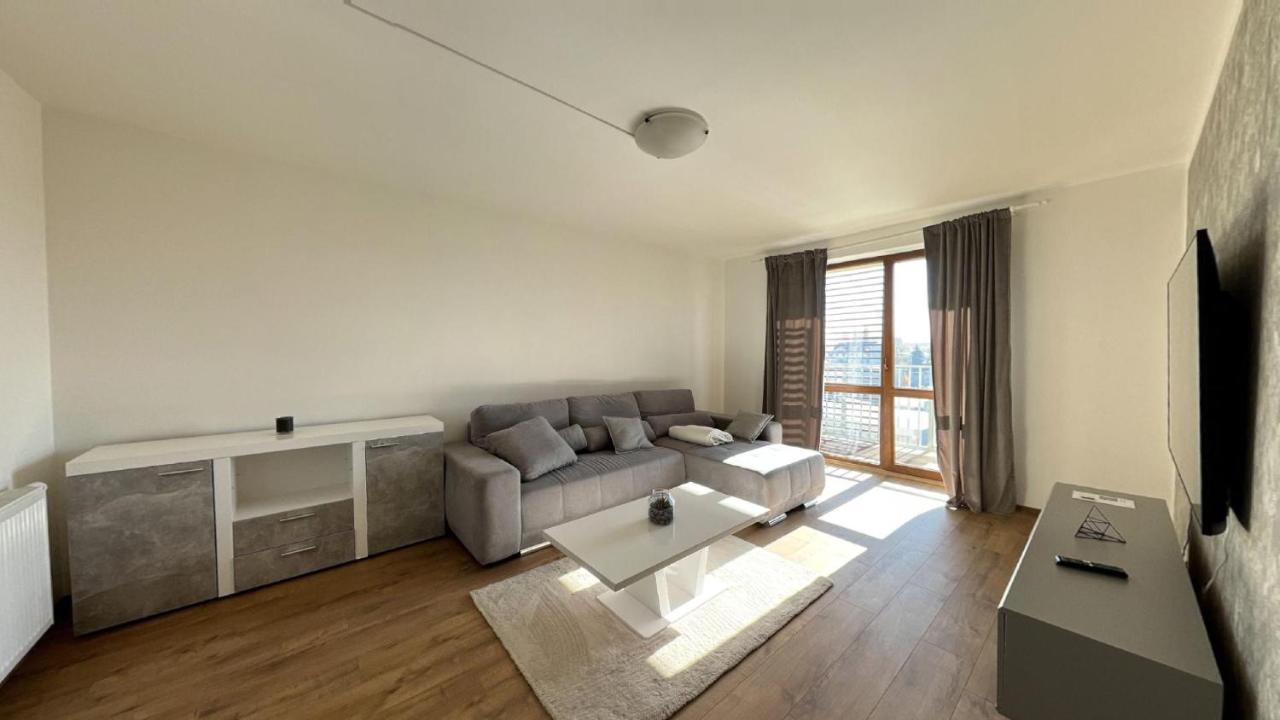 2 Room Apartment - V Blizkosti Nizkych Tatier 406, Apartmany Liptov Liptovský Mikuláš Екстериор снимка