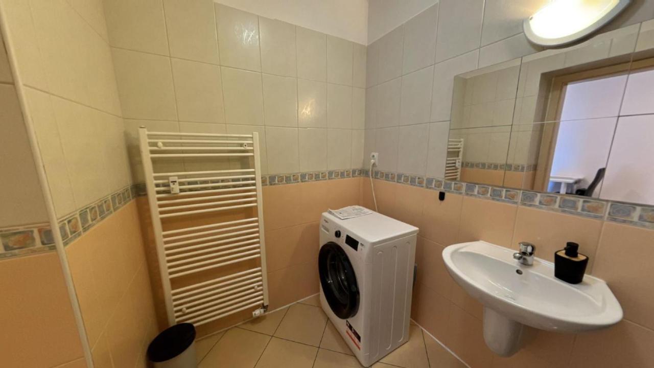 2 Room Apartment - V Blizkosti Nizkych Tatier 406, Apartmany Liptov Liptovský Mikuláš Екстериор снимка